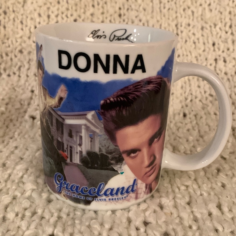 Elvis Presley mug personalized with the name Donna.